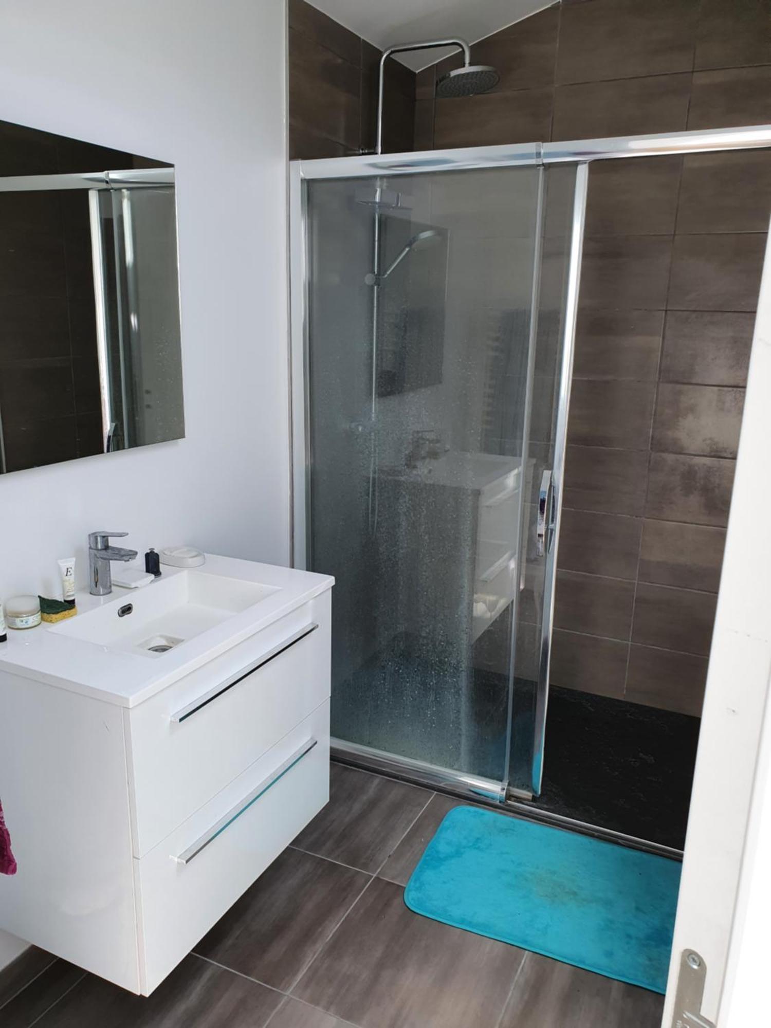 Chambre Privee Chez L'Habitant En Colocation Dans Agreable Maison Avec Jardin - A Private Room In A Shared House With Garden ボルドー エクステリア 写真